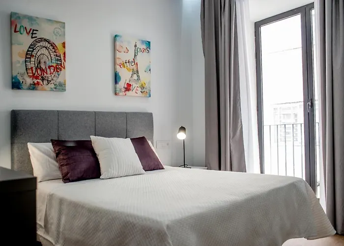 Turisticos Moret11-1b Apartman Caces