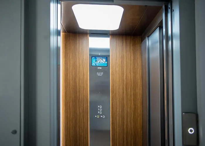 Turisticos Moret11-1b Caces